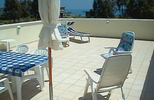 Isola di Capo Rizzuto Apartment | Casa Bahati - Spacious apartment on the south coast of Italy.