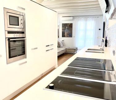 Sant Jaume House | Casa Baldovinos