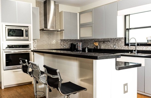 Mission House | Casa Balsas: Modern and Cozy at Cimarron