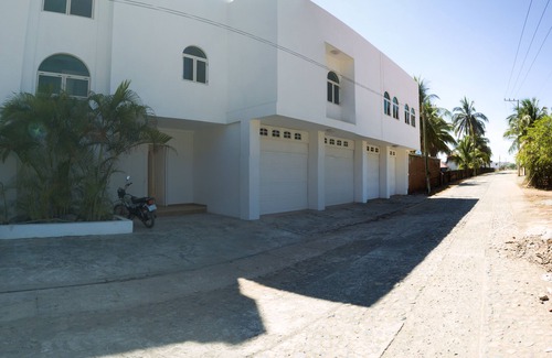 San Juan de Alima House | CASA BAOMAL - 13 bedrooms at the beach!