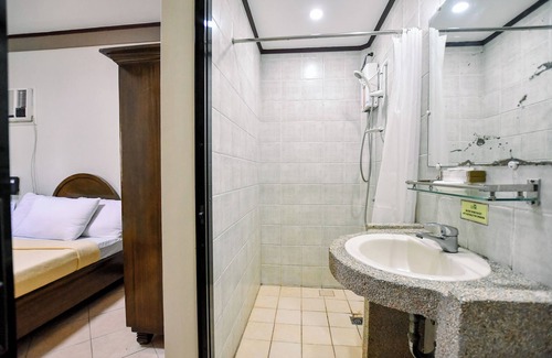 Guinobatan Resort | Casa Basilisa Hotel & Resort