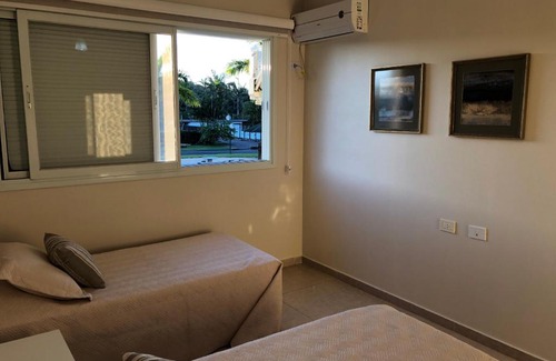 Itapoa House | Casa Beira Mar com 5 suites