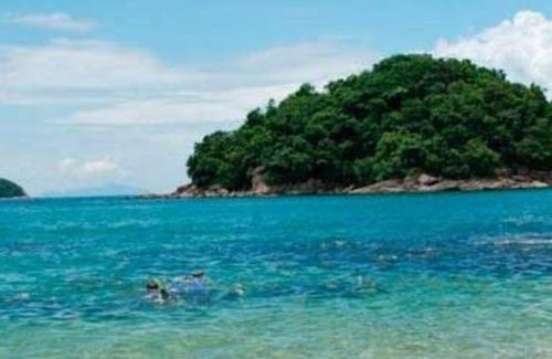 Caraguatatuba House | CASA BELA-Praia da Cocanha-15 Pessoas