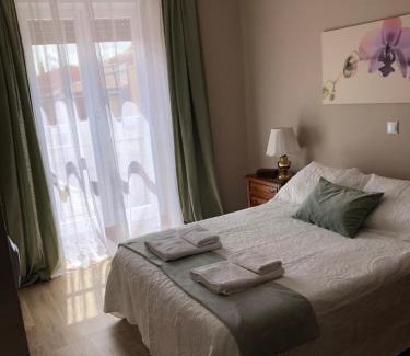 Mansilla de las Mulas House | Casa Belia