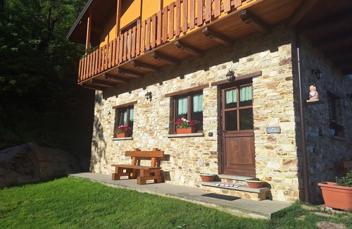 Villar San Costanzo Apartment | Casa Bella Vista
