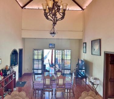 Santa Teresa Bed & Breakfast | Casa Bella