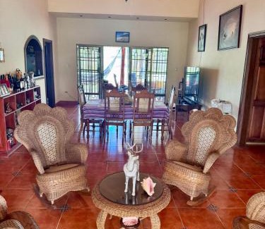 Santa Teresa Bed & Breakfast | Casa Bella