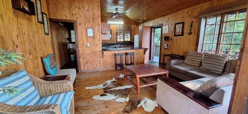 Lopes Ski Chalet | Casa Bella Ntsuty 21