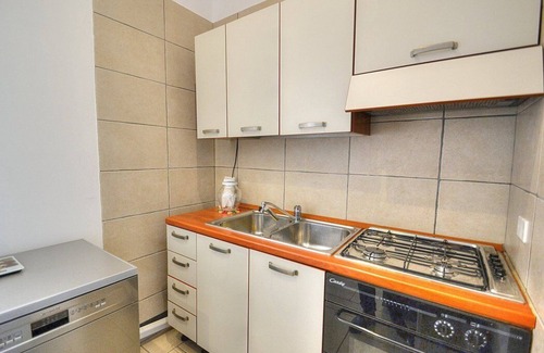 Portici Apartment | Casa Bellacqua: An elegant and welcoming apartment which faces the sun and the sea, with Free WI-FI.