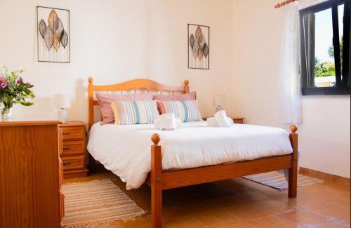 Raposeira House | Casa Bellarosa