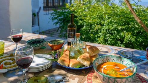 Alcaucin House | Casa Belmonte Alcaucín by Ruralidays