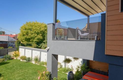 Jibert House | Casa Belsugului