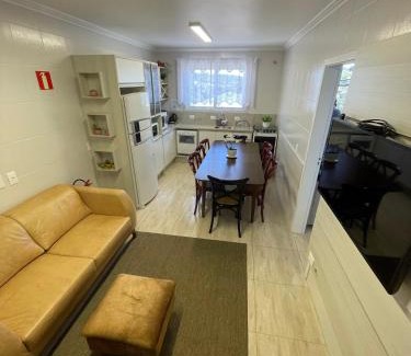 Jardim Gloria House | Casa Bem Vino