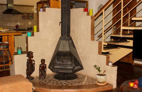 Maun House | Casa Bena