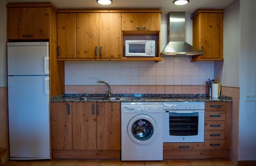 Sobrecastell Cottage | Casa Bernat for 4 people