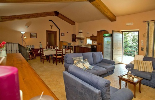 Bettona Villa | Casa Betty 7 - Three Bedroom Villa, Sleeps 7