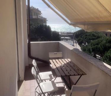 Moneglia Apartment | Casa Bianca 5 - confortevole in centro a Moneglia
