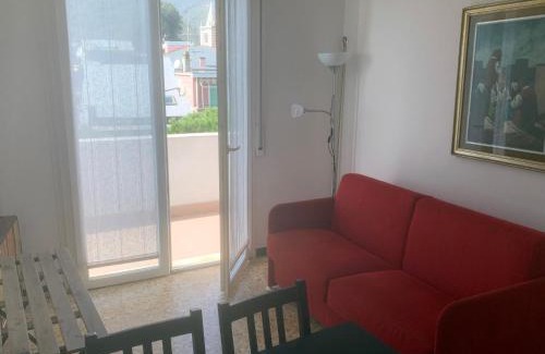 Moneglia Apartment | Casa Bianca 5 - confortevole in centro a Moneglia