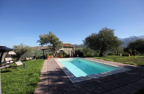 Collesano Villa | Casa Bianca - Collesano