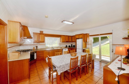 A Dos Francos House | Casa Bianca