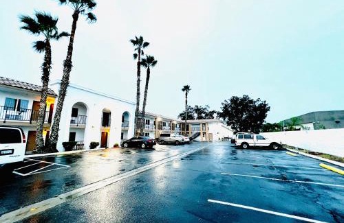 Cypress Hotel | Casa Blanca Express & Suites - Cypress, Buena Park