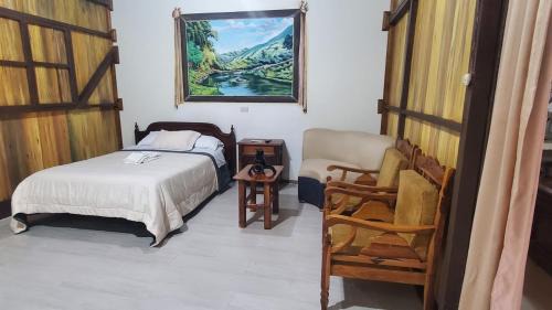Sucua Hotel | CASA BLANCA HORTENCIA
