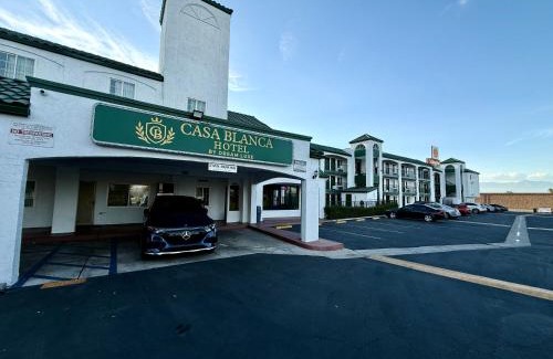 Corona Hotel | Casa Blanca Hotel - Corona By Dream Luxe