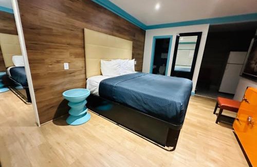 Whittier Hotel | Casa Blanca Inn - Whittier, Los Angeles