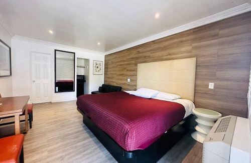 Whittier Hotel | Casa Blanca Inn - Whittier, Los Angeles