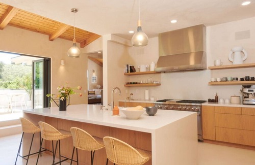 Mission Canyon Apartment | Casa Blanca Retreat Santa Barbara 10 Guests