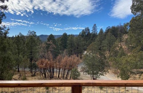 Ruidoso House | Casa Blanca