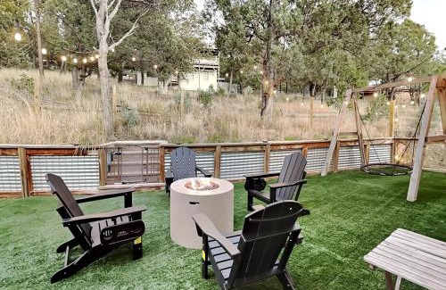 Ruidoso House | Casa Blanca