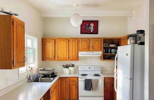South Burlington House | Casa Blanca