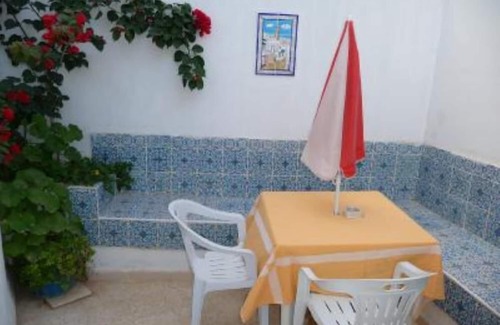 Hammamet Apartment | CASA BLANCA with these two beautiful terraces, (one decorated in ceramic and another equipped with a Barbecue,) close to the tourist area hammamet center.