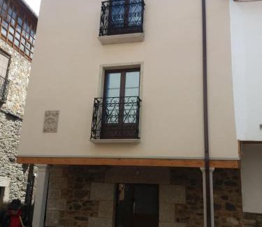 Molinaseca House | Casa Blanquita