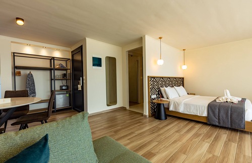 Elia Nikitis House | Casa Bloo Adults Only