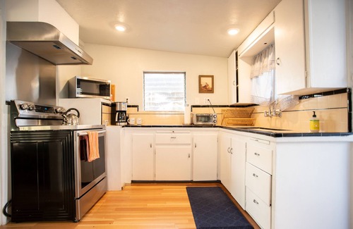 Old Town House | Casa Blowdega, Vintage Beach Cottage