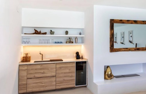 Pals House | Casa Blue Art by Interhome