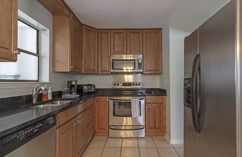 Myrtle Grove House | Casa Blue at Myrtle Grove, 10 minutes to Carolina Beach! 4 Beds, 1 Bath Sleeps 6