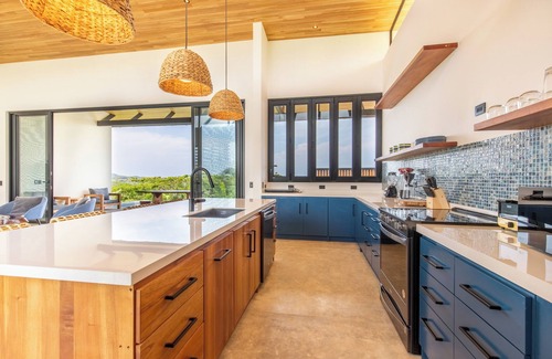 Nosara House | CASA BLUE SOL | HILLSIDE RETREAT & OCEAN VIEWS