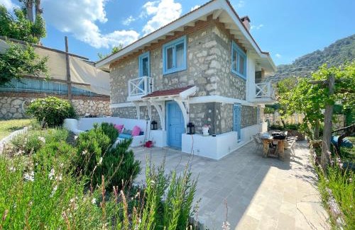 Islamlar Villa | Casa Bodamya
