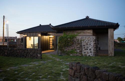 Gujwa House | Casa Bonbon
