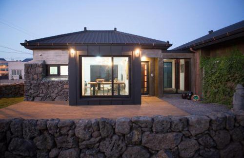 Gujwa House | Casa Bonbon