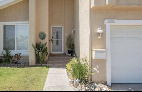Rancho Penasquitos House | Casa Bonita In Beautiful San Diego Private Home with Pool and Gorgeous Garden