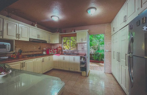 Xochitepec House | Casa Bonita in Santa Fe