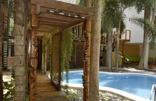 El Tunco House | Casa Bonita: Private Oasis in Charming Beach Town