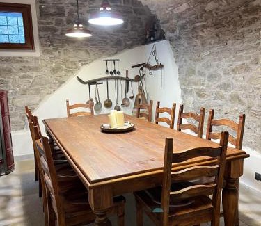 Calice al Cornoviglio House | Casa Boru - a beautiful fully restored spacious house with fantastic views
