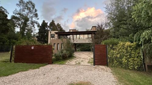 Bosque Peralta Ramos House | Casa Bosque Peralta Ramos