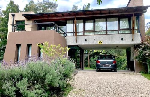 Bosque Peralta Ramos House | Casa Bosque Peralta Ramos