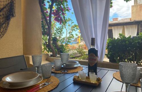 Lipari Historic Centre Apartment | Casa Bouganville, vista mare!